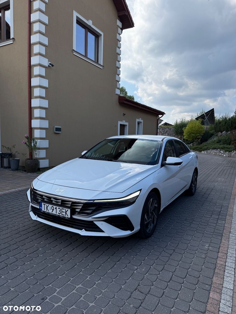 Hyundai Elantra 1.6 Smart - 9