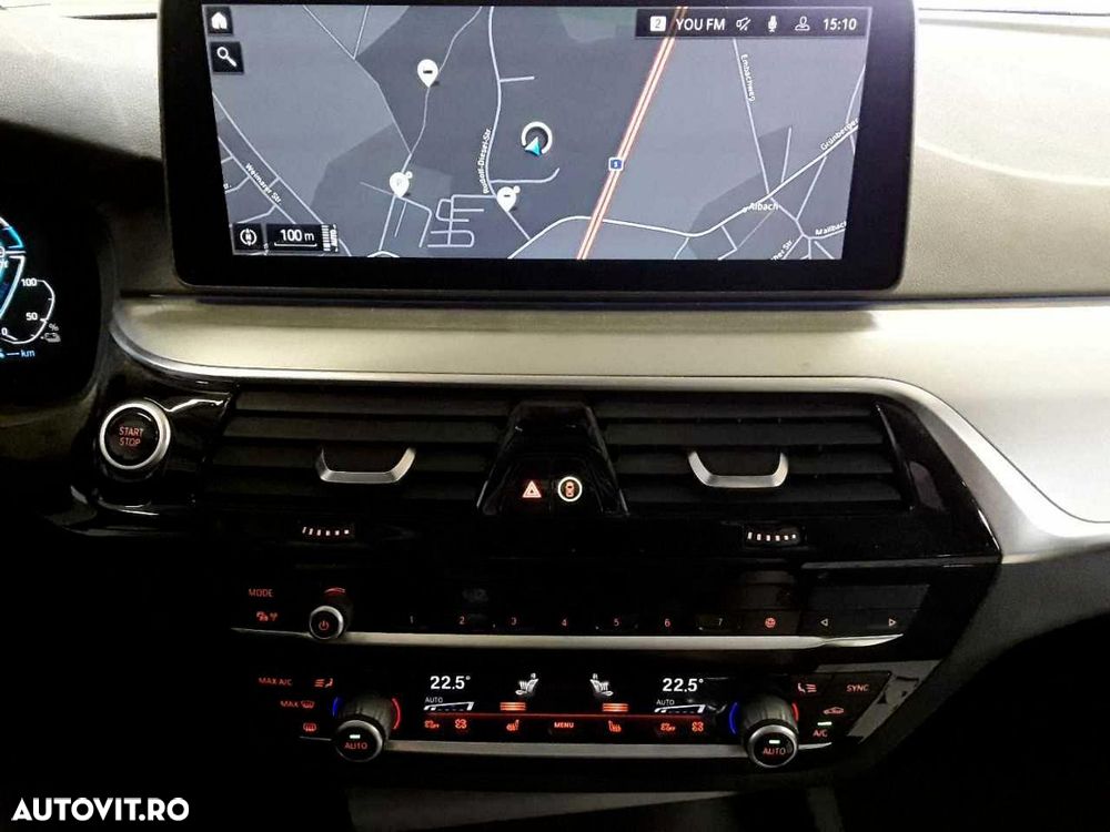 BMW Seria 5 530e xDrive Touring Aut. - 18