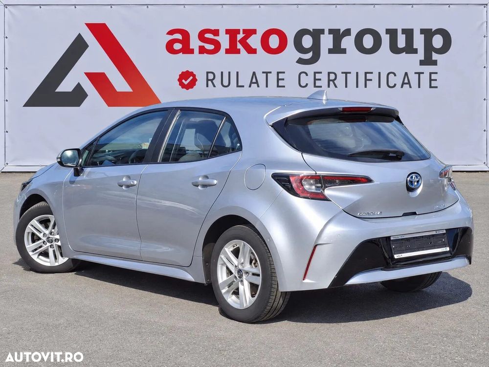 Toyota Corolla - 5