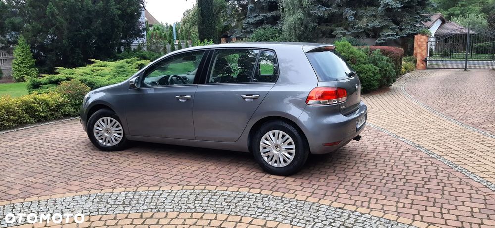 Volkswagen Golf - 5
