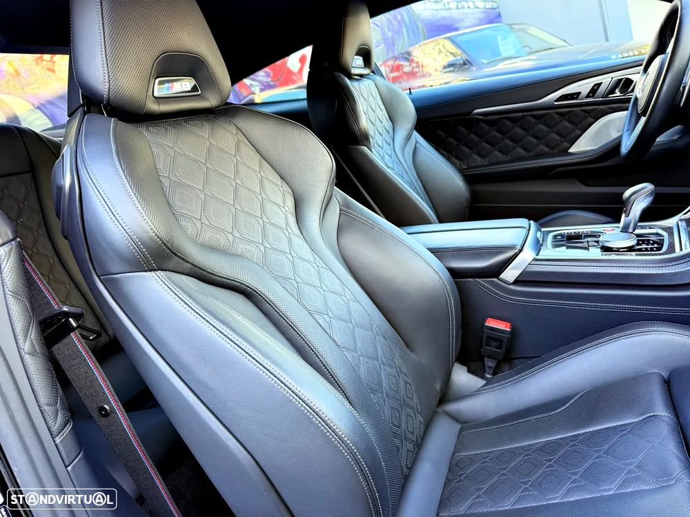 BMW M8 Competition - 30