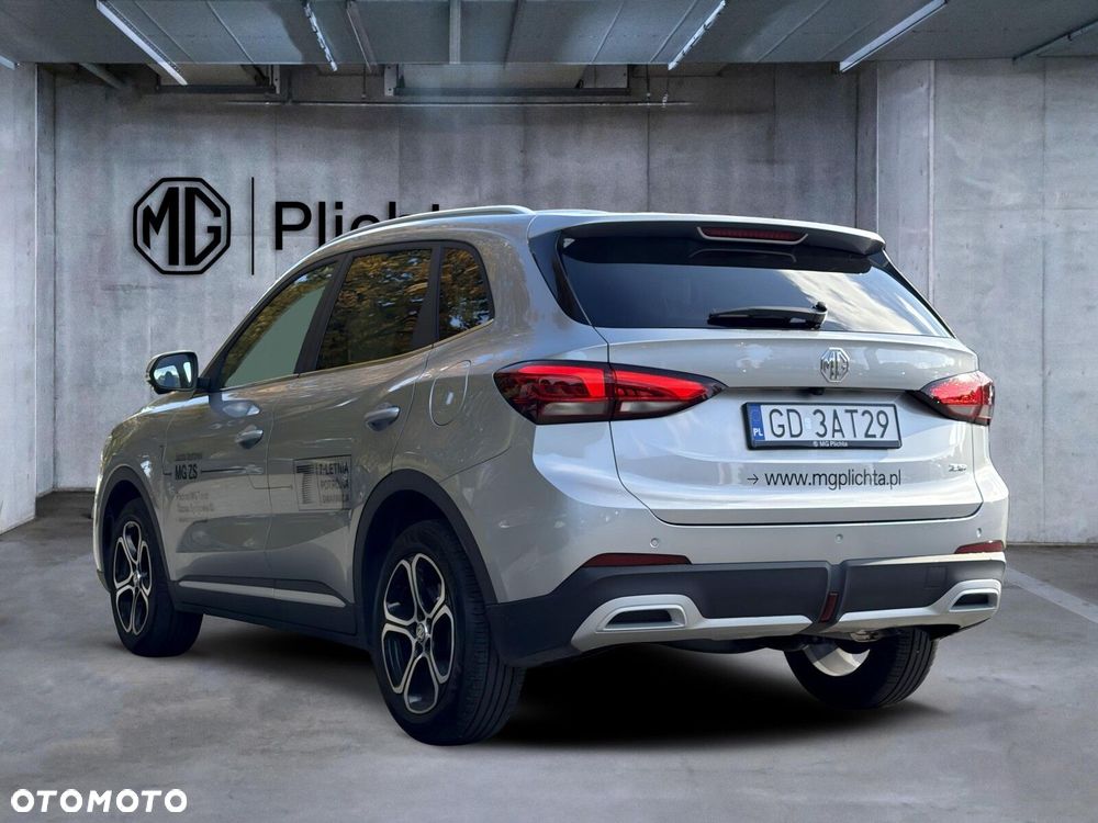 MG ZS - 4