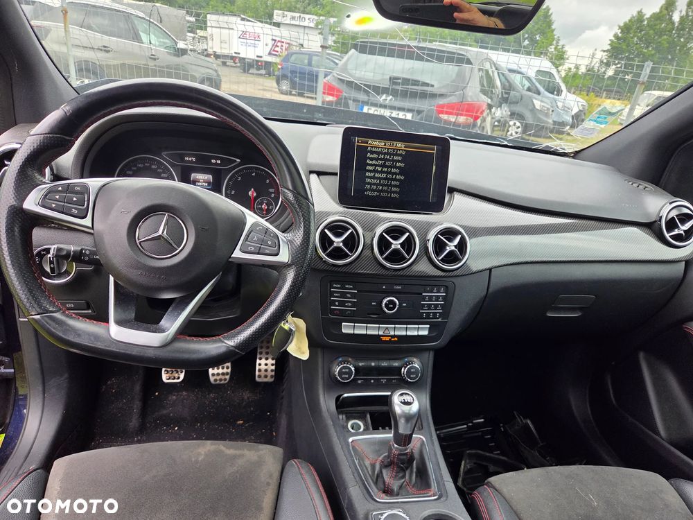 Mercedes-Benz Klasa B 180 d BlueEFFICIENCY Edition Style - 13