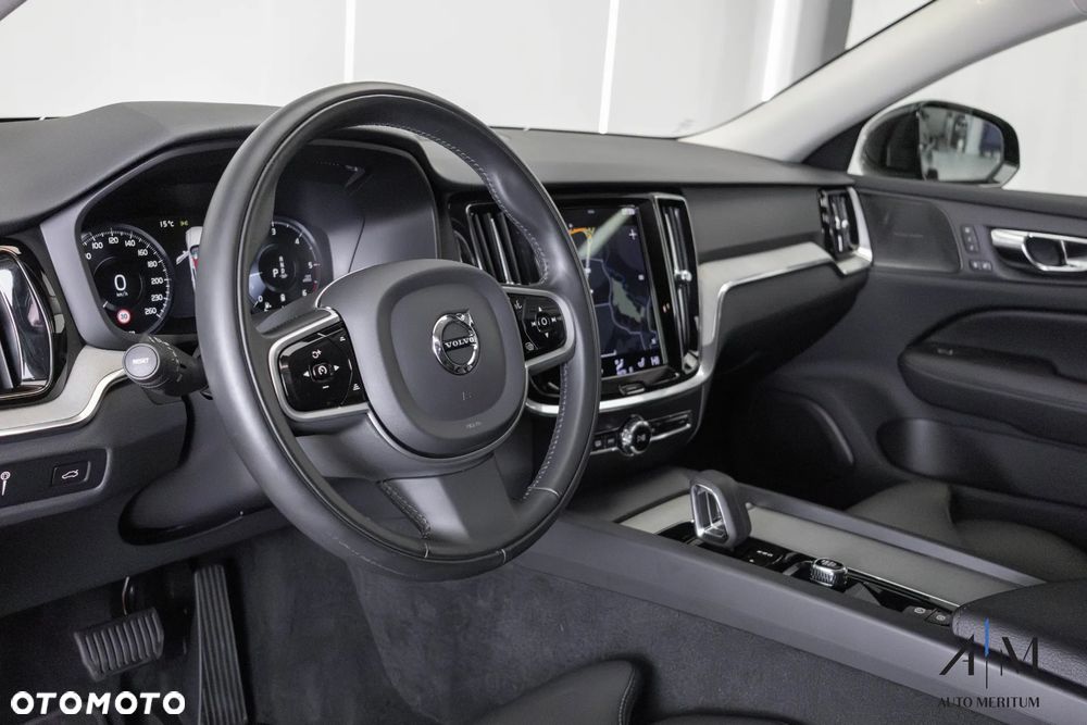 Volvo V60 Cross Country B4 D AWD Geartronic - 11