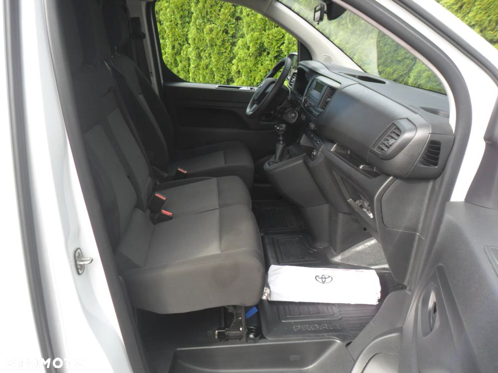 Toyota PROACE - 8