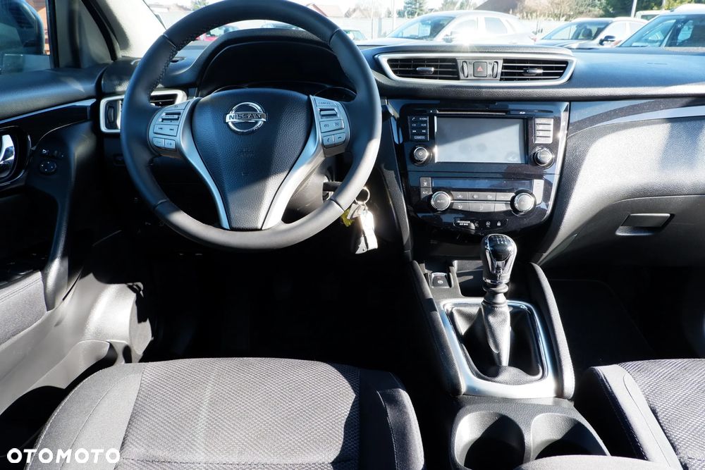 Nissan Qashqai 1.5 dCi N-Connecta - 13