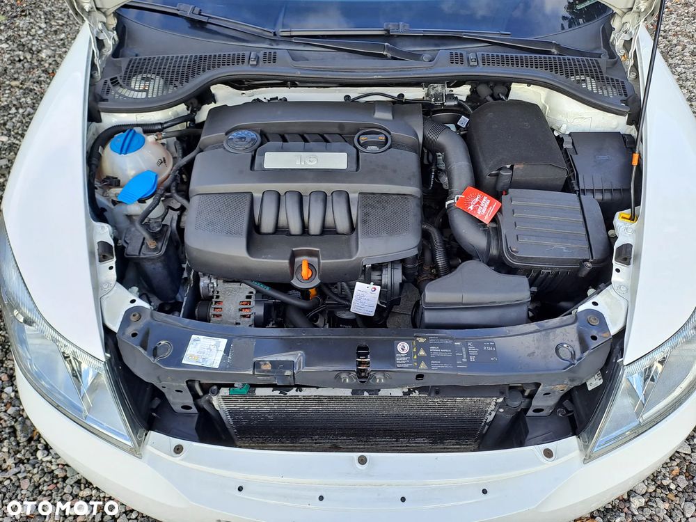 Skoda Octavia 1.6 Elegance - 17
