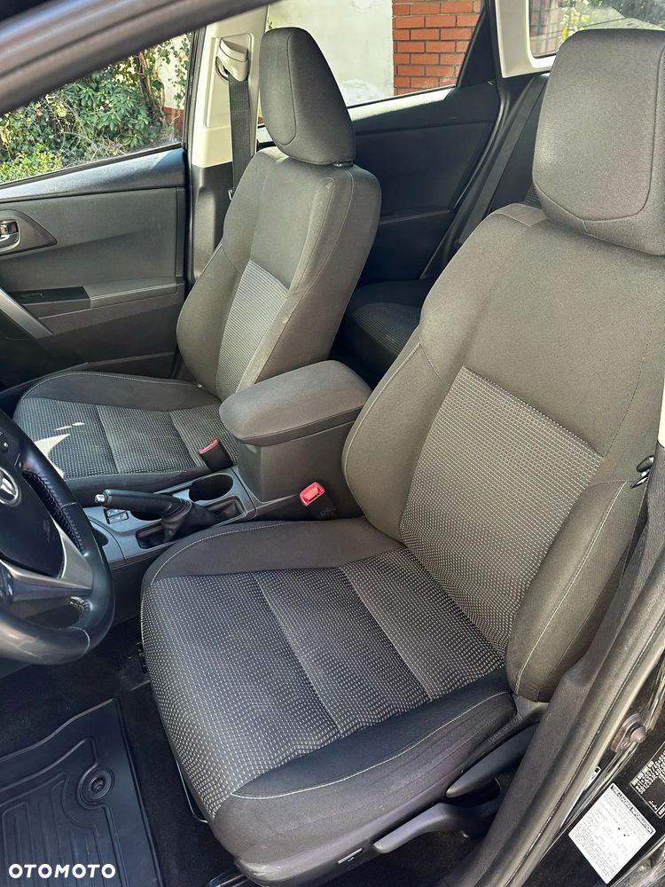 Toyota Auris 1.8 VVT-i Hybrid Automatik Touring Sports Edition - 11