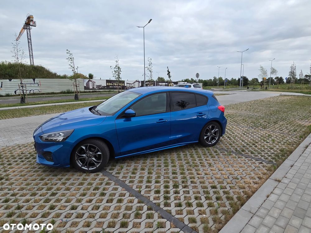 Ford Focus 1.5 EcoBoost ST-Line - 6