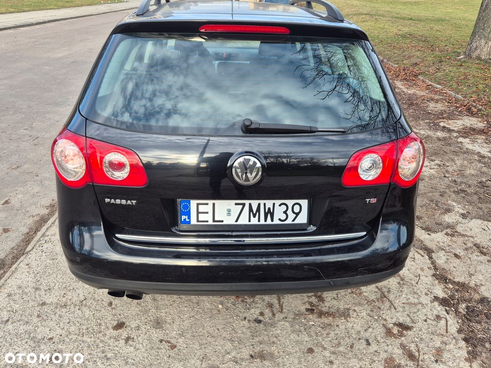 Volkswagen Passat 1.8 TSI Individual - 5