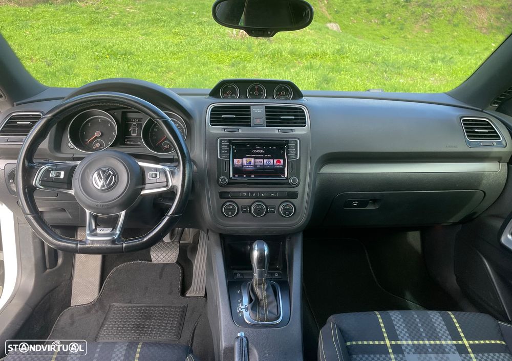 VW Scirocco 2.0 TDI Blue Motion Technologie DSG Club - 20