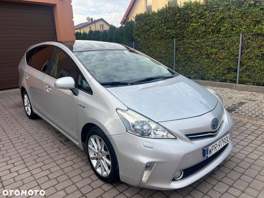 Toyota Prius+ (Hybrid) Executive - 3