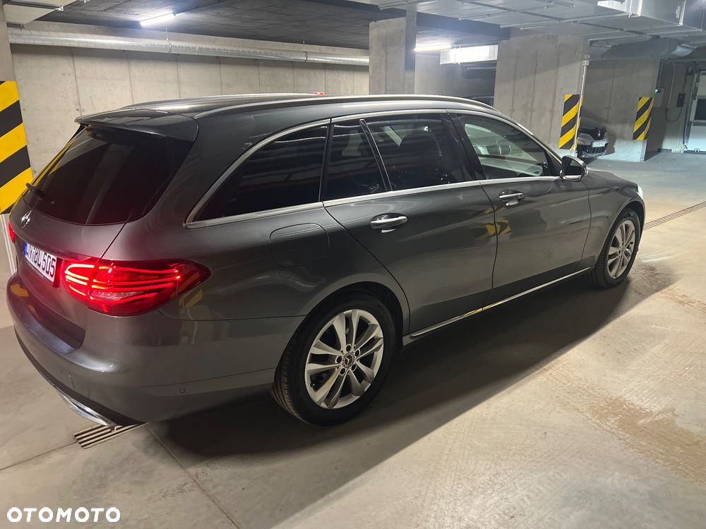 Mercedes-Benz Klasa C 220 d 4Matic 9G-TRONIC Avantgarde - 5