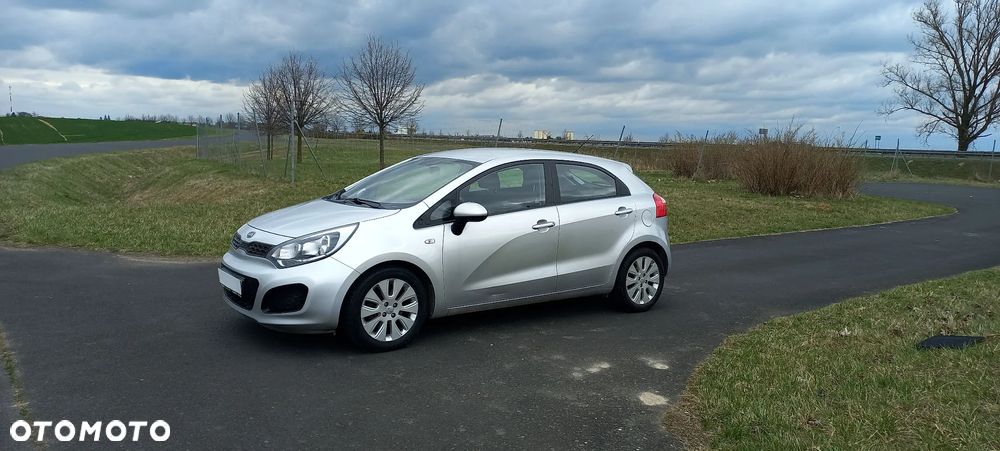 Kia Rio 1.4 Dream-Team Edition - 2