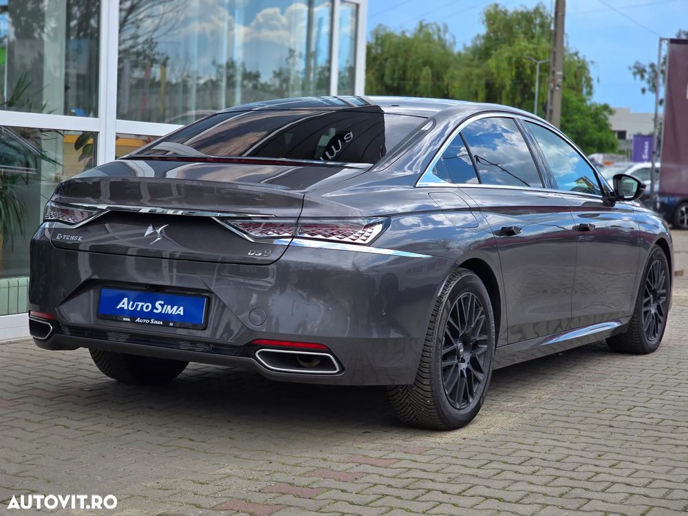 DS Automobiles DS 9 1.6 PHeV FWD 250 EAT8 PERFORMANCE Line + - 8