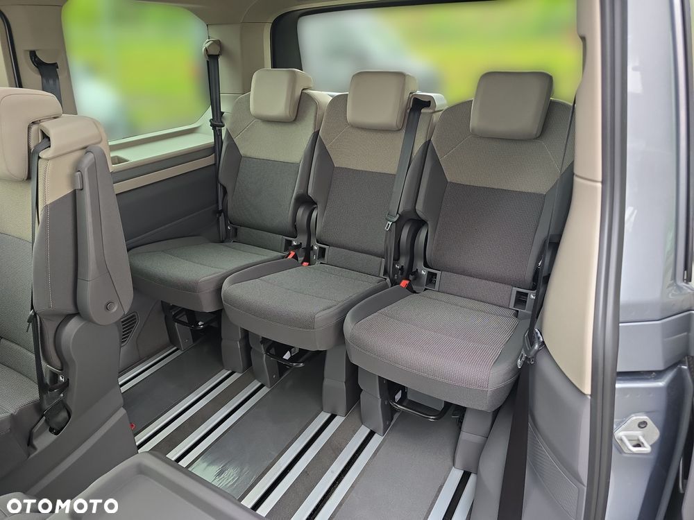 Volkswagen Multivan 2.0 TDI L2 Edition DSG - 12
