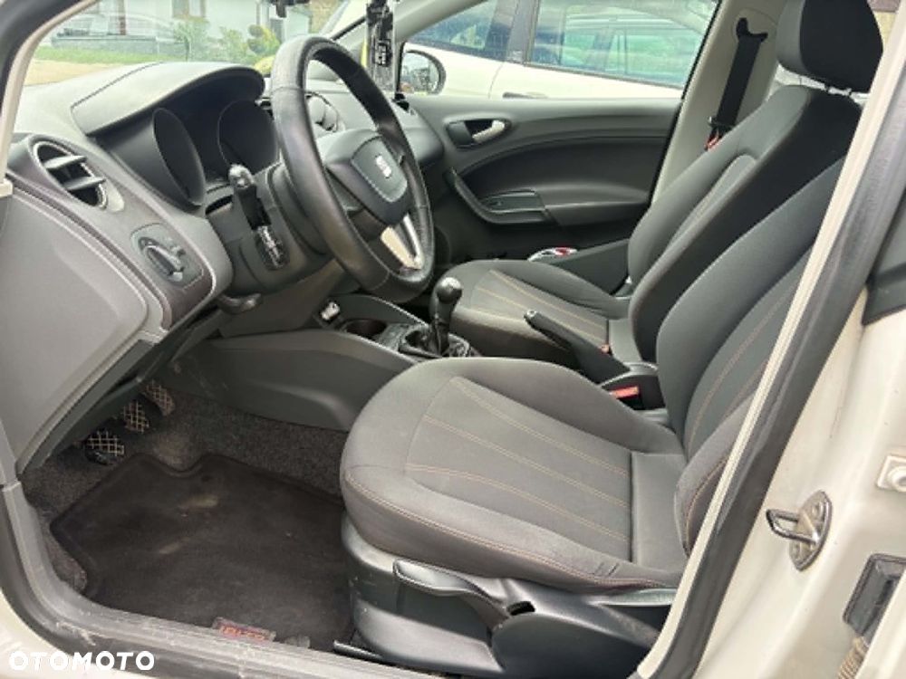 Seat Ibiza 1.6 TDI DPF Sport - 6