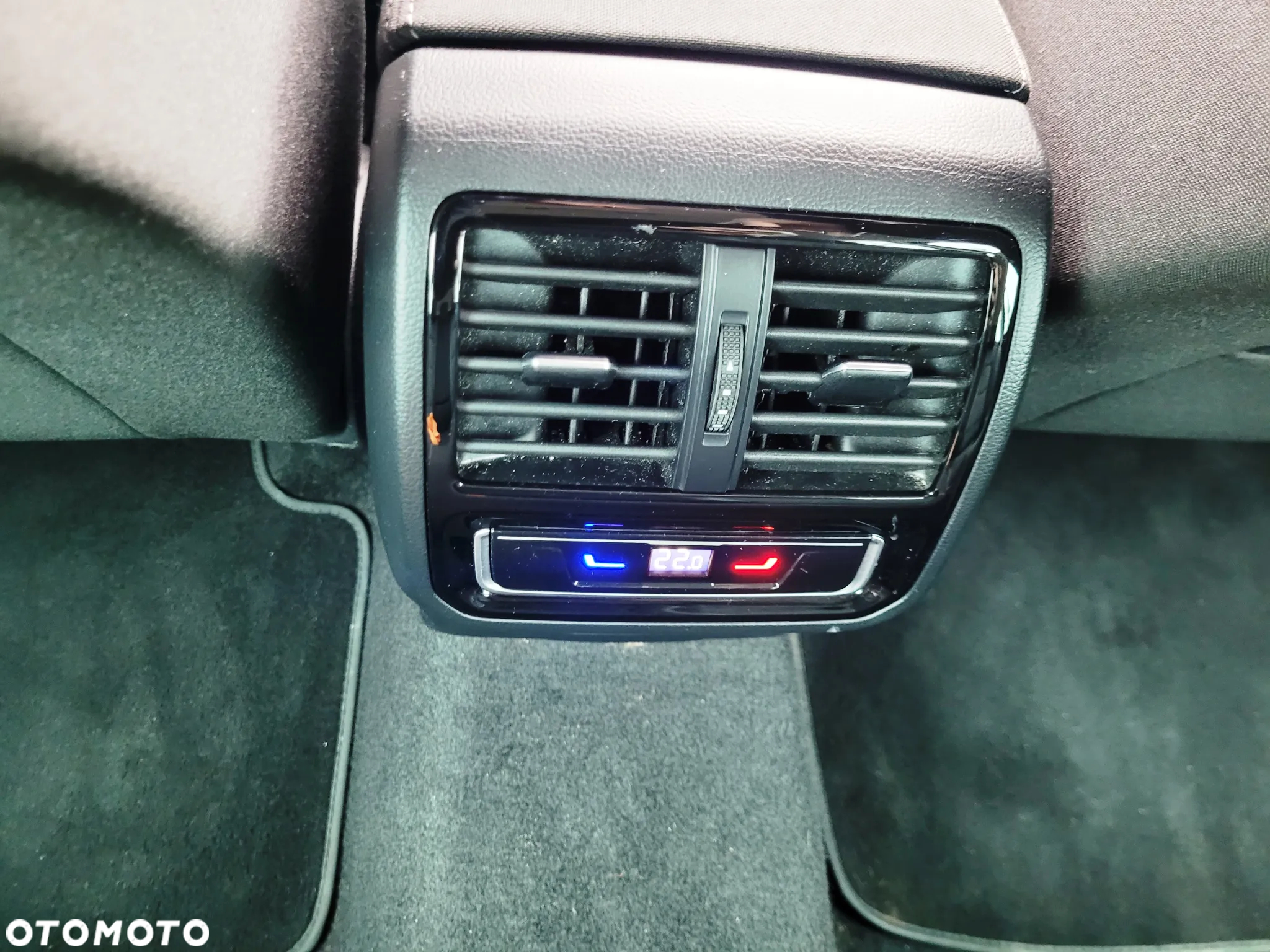 Volkswagen Passat 1.5 TSI EVO Business DSG - 31