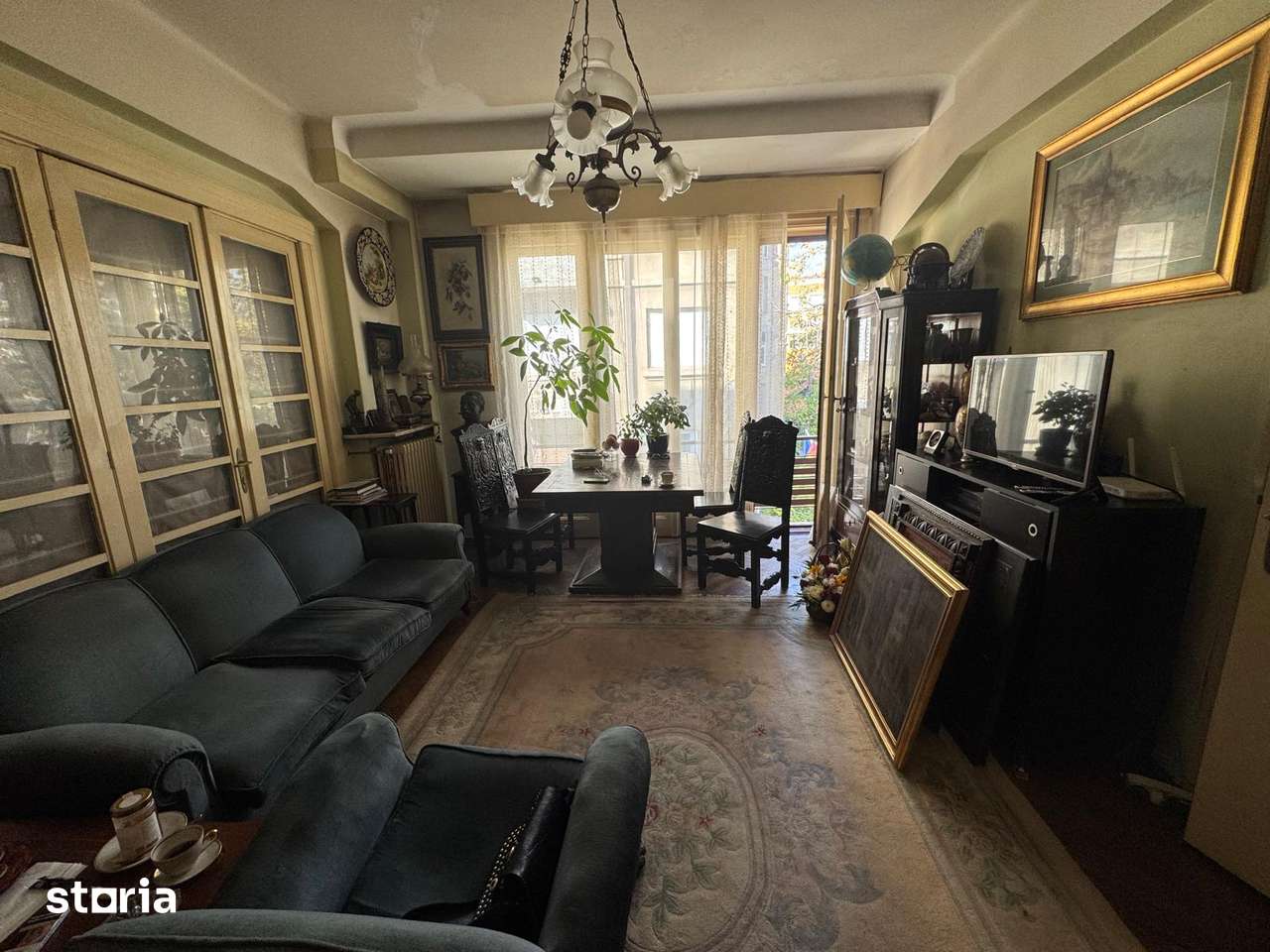 Vanzare apartament trei camere Universitate perfect pentru Airbnb - Imagine principală: 4/13