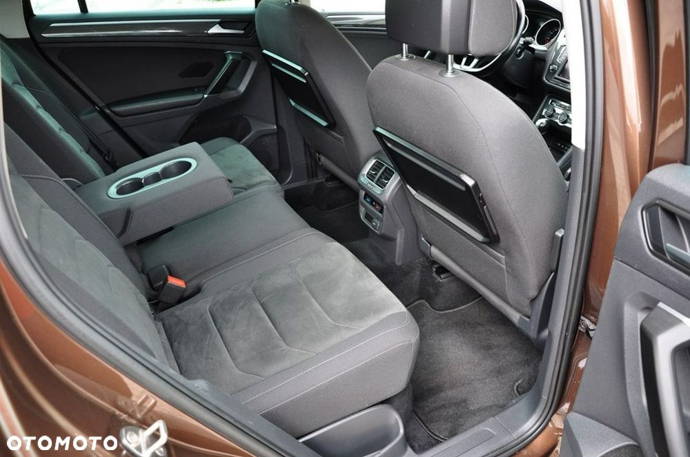 Volkswagen Tiguan 2.0 TDI SCR 4MOTION DSG Highline - 28