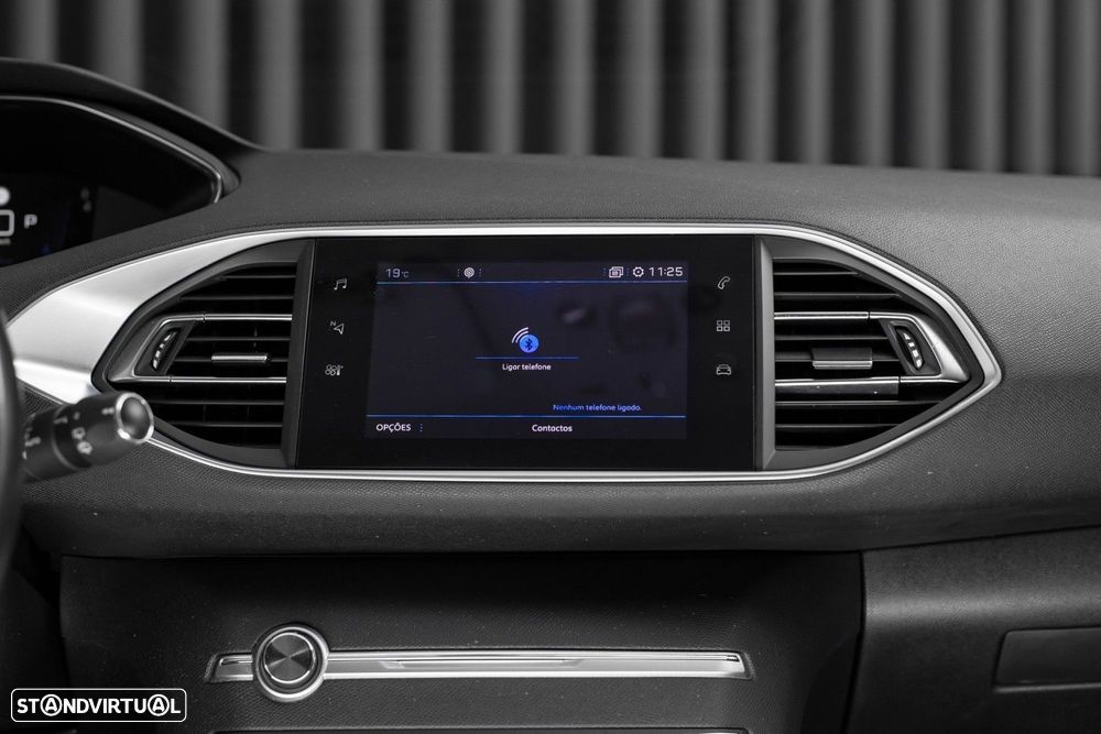 Peugeot 308 SW 1.5 BlueHDi Allure EAT8 - 23