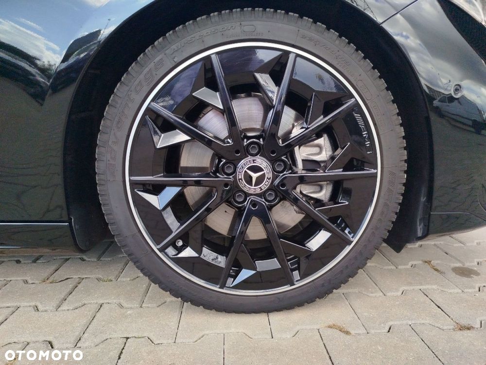 Mercedes-Benz CLA - 28