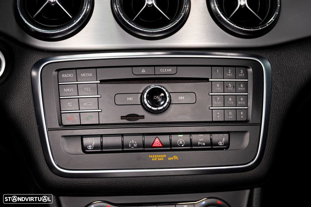 Mercedes-Benz CLA 220 - 13