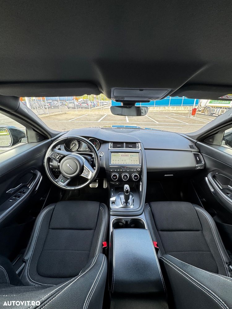 Jaguar E-Pace D180 AWD R-Dynamic S - 15