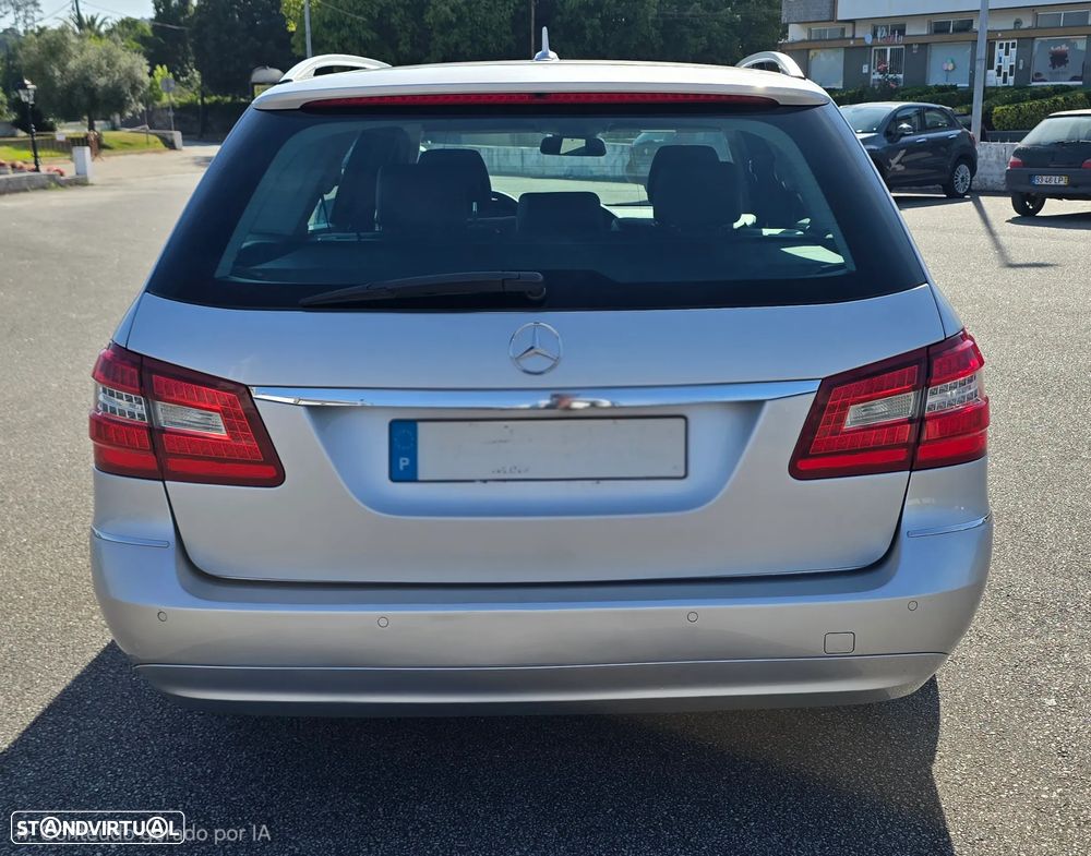 Mercedes-Benz E 200 CDi Avantgarde BlueEfficiency Auto - 5