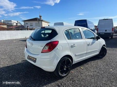 Opel Corsa 1.3 CDTi Enjoy - 4