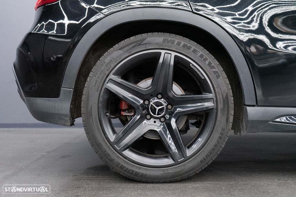 Mercedes-Benz GLA 220 d AMG Line - 15