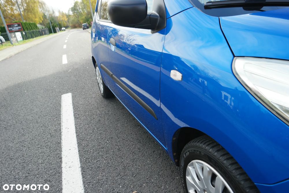 Hyundai i10 1.1 Style - 12