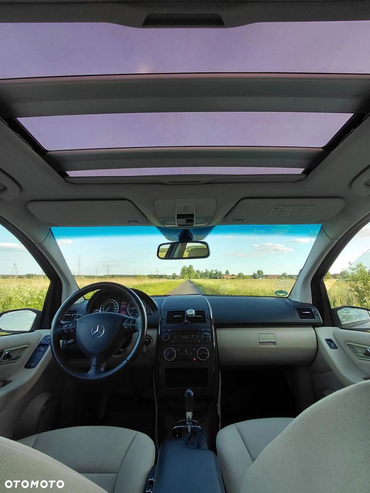 Mercedes-Benz Klasa A 180 CDI Autotronic Avantgarde - 6