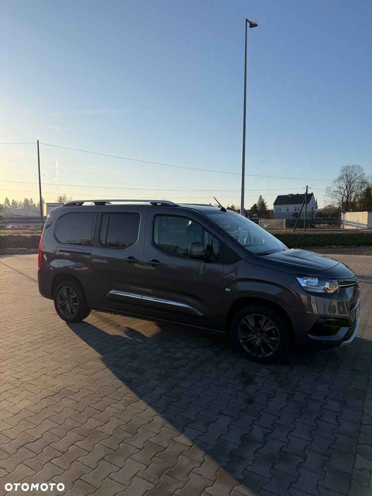Toyota Proace City Verso - 9