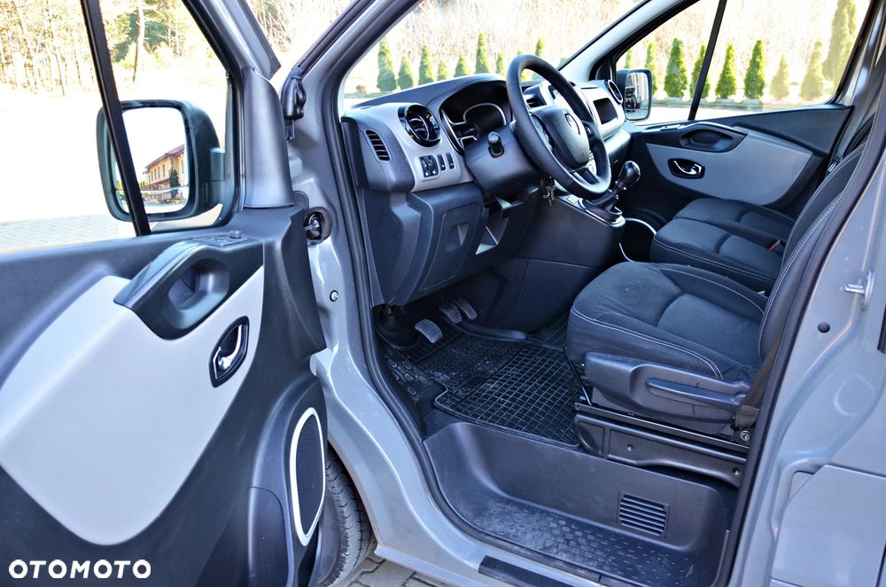 Renault Trafic Passenger 2,8t Pack Clim - 28