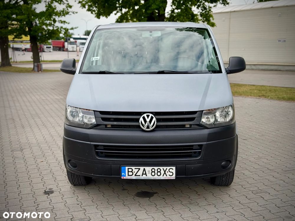 Volkswagen Transporter - 2