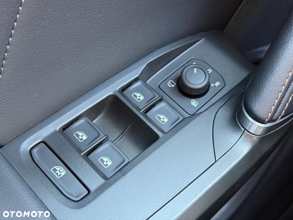 Cupra Formentor 1.4 e-Hybrid VZ DSG - 33