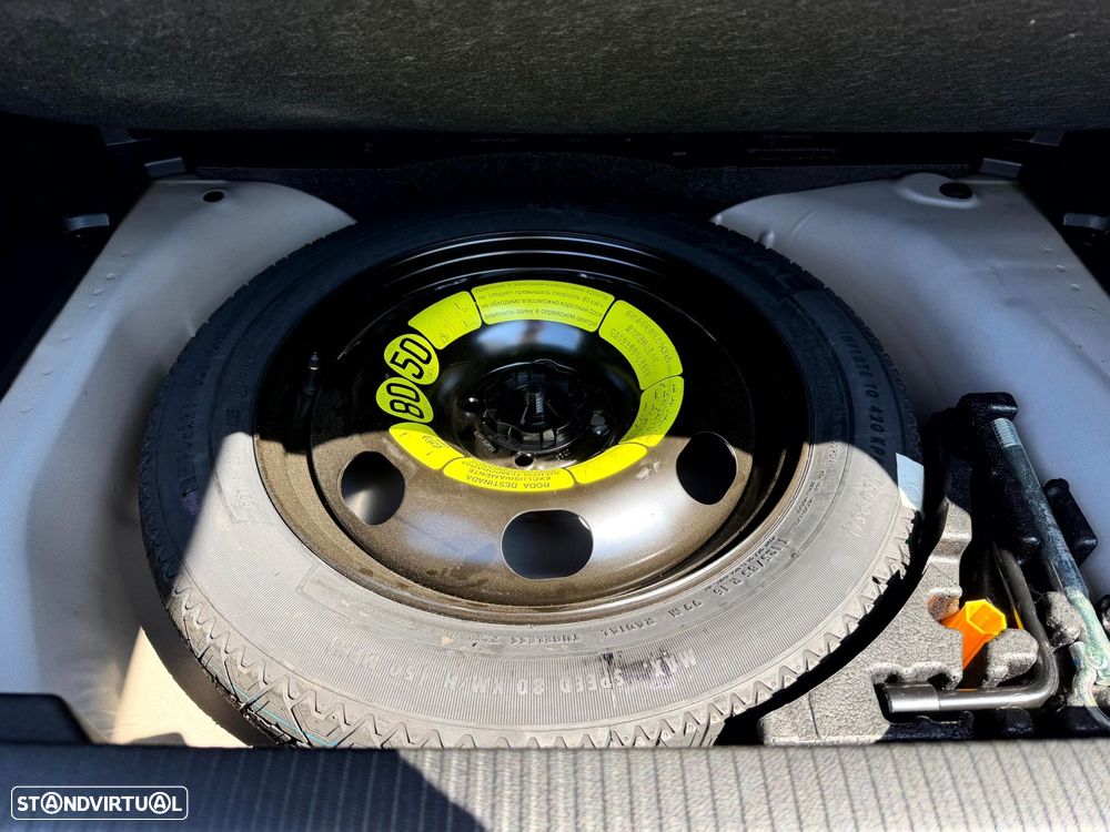 Peugeot 2008 1.5 BlueHDi GT - 42