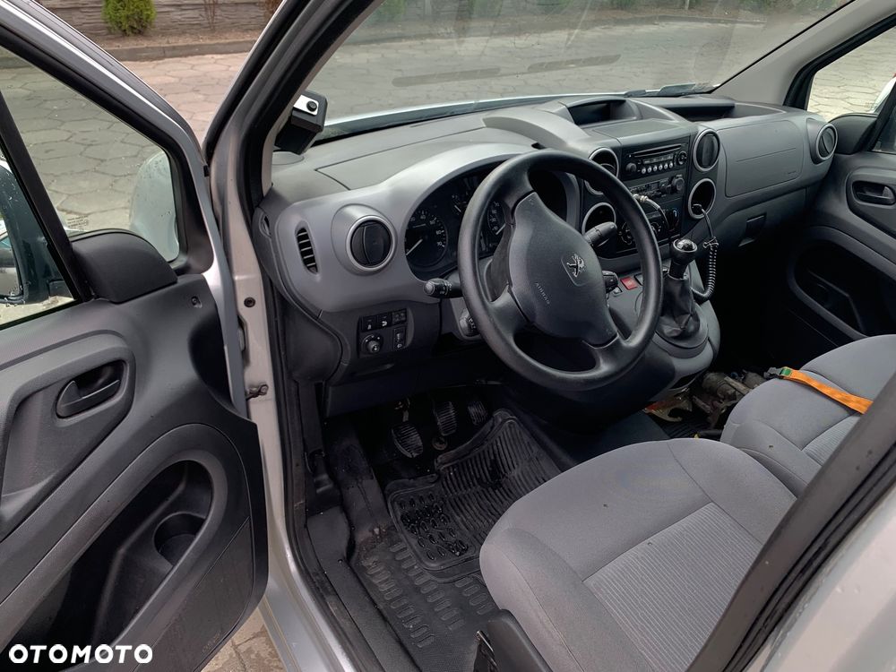 Peugeot Partner - 9
