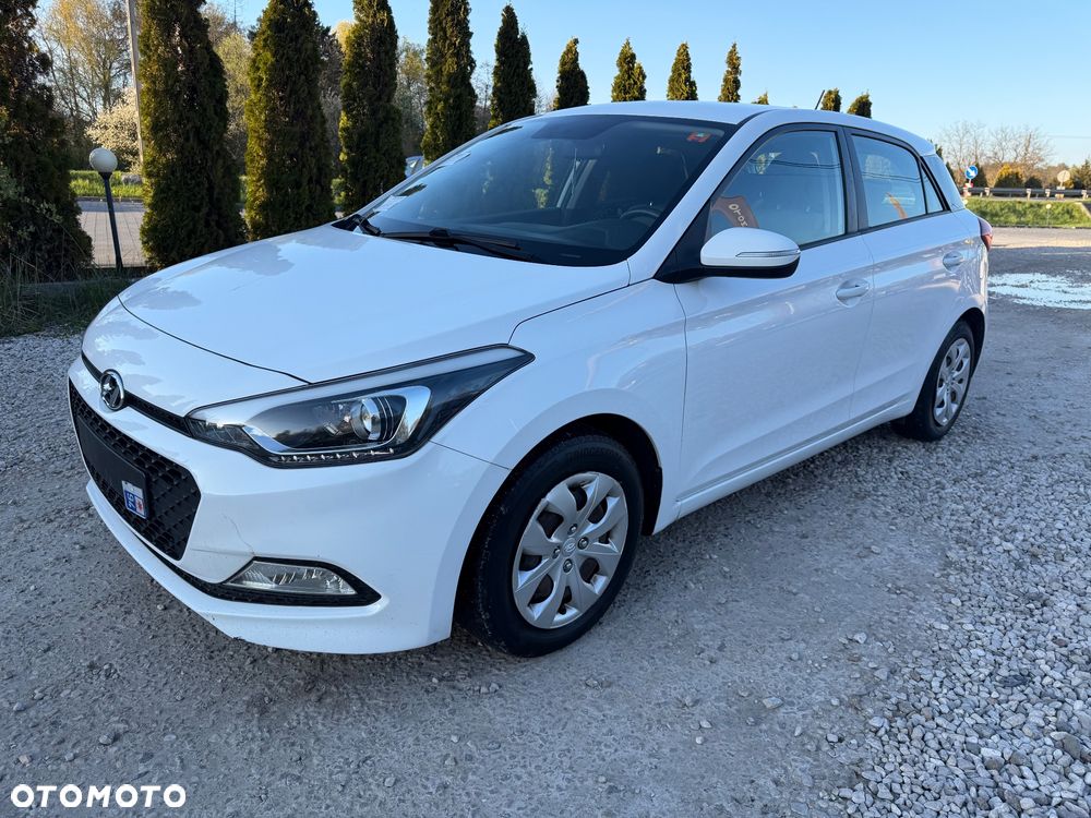 Hyundai i20 1.1 CRDi BlueDrive Elegant - 1