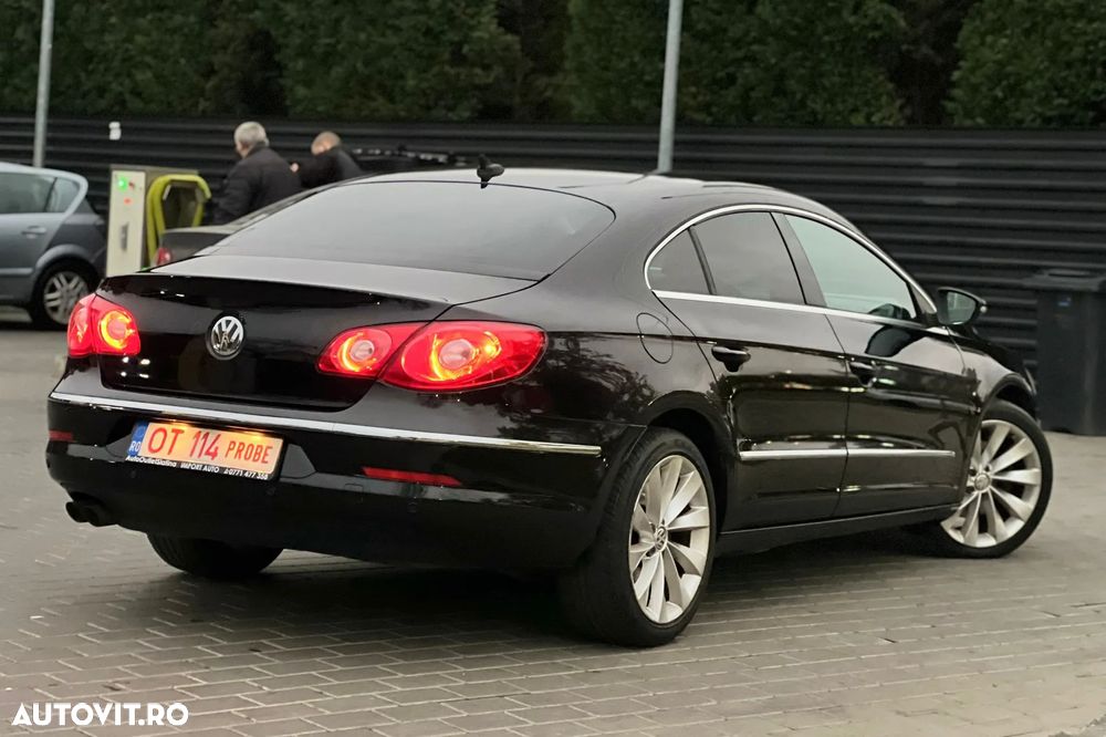 Volkswagen Passat CC 2.0 Blue TDI - 12