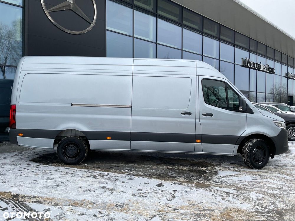 Mercedes-Benz Sprinter 317 CDI Reflektory LED Hak 3,5t. - 3
