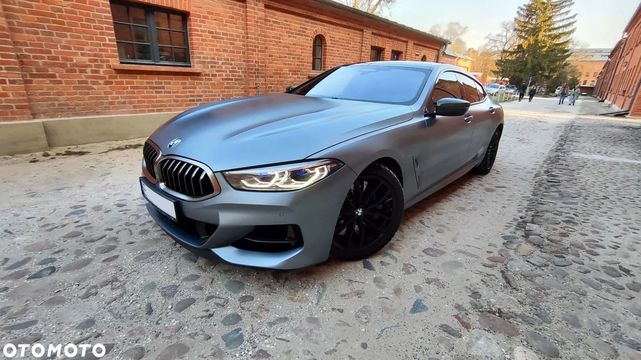 BMW Seria 8 M850i xDrive - 1
