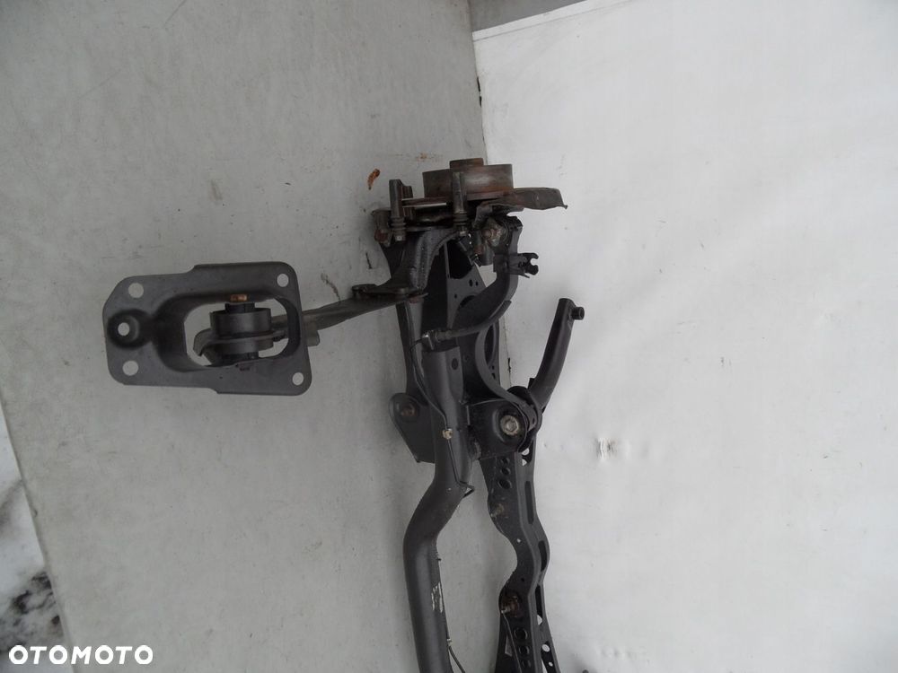 ZWROTNICA WAHACZ PRAWY TYŁ VW GOLF V VI AUDI A3 8P - 1