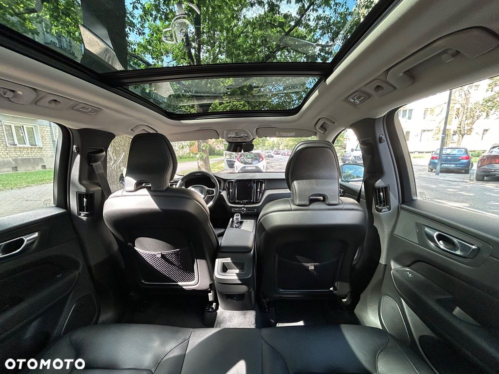 Volvo XC 60 B4 D AWD Inscription - 19