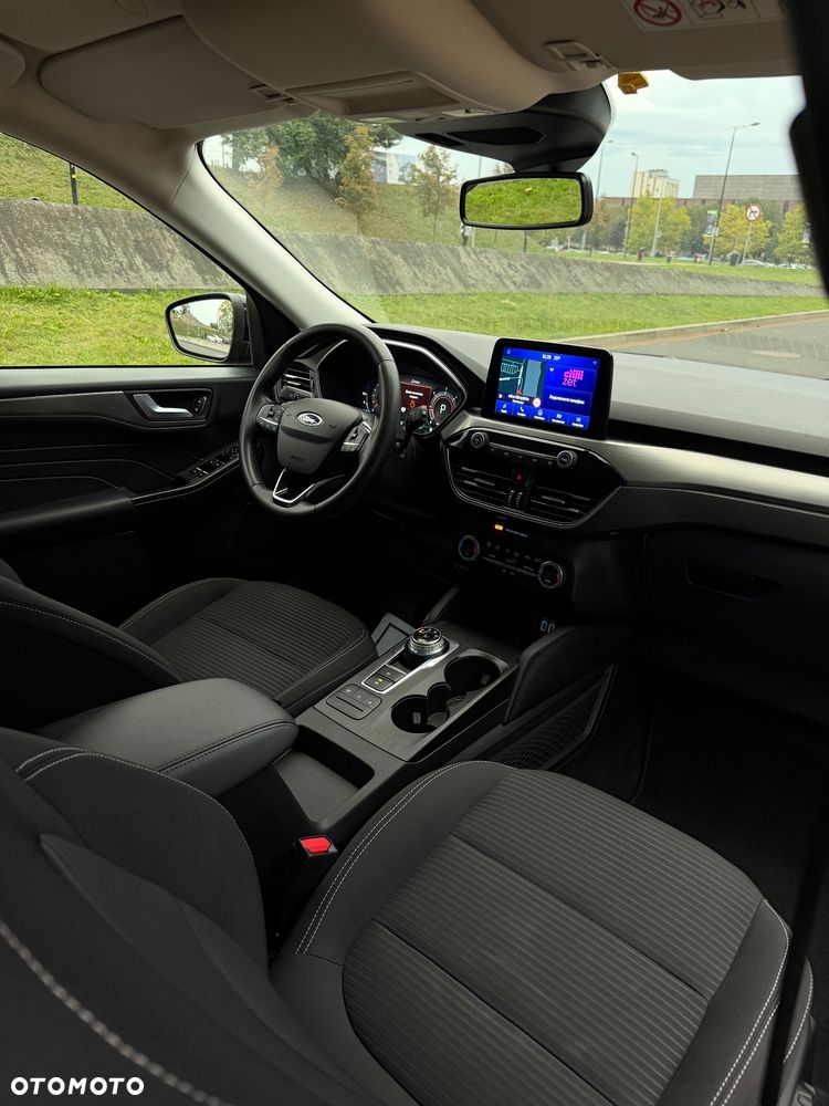 Ford Kuga - 18