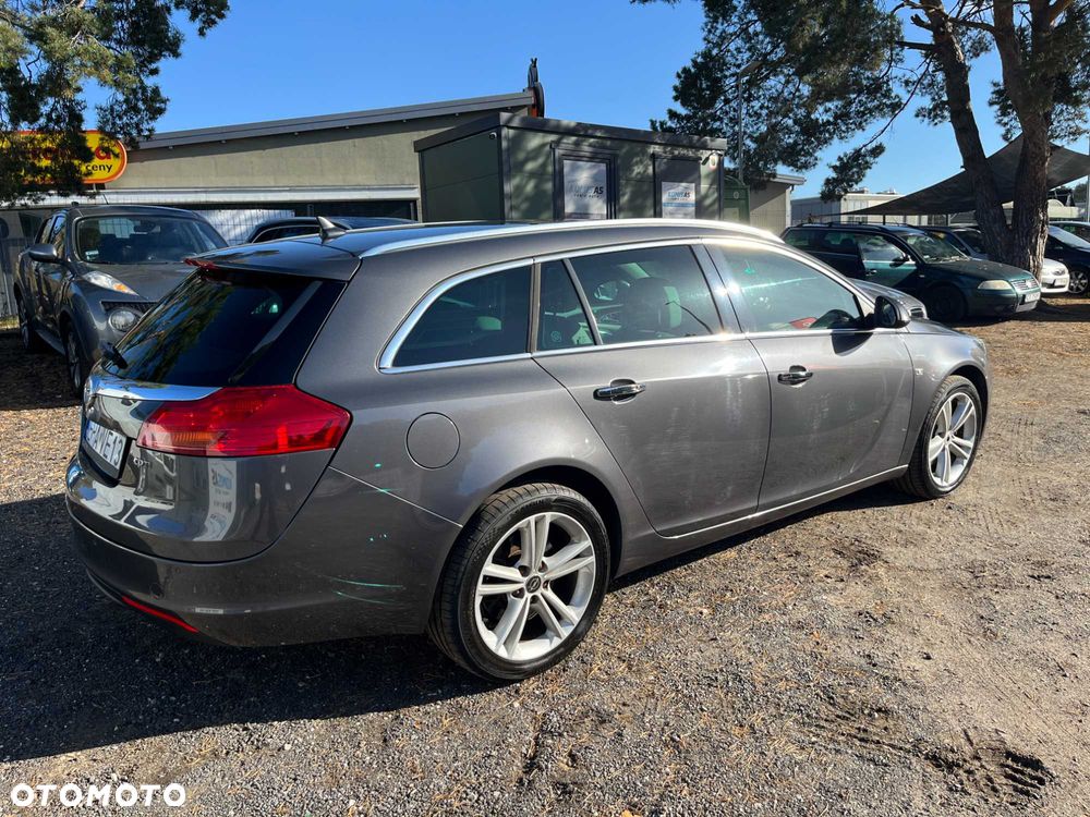 Opel Insignia - 8