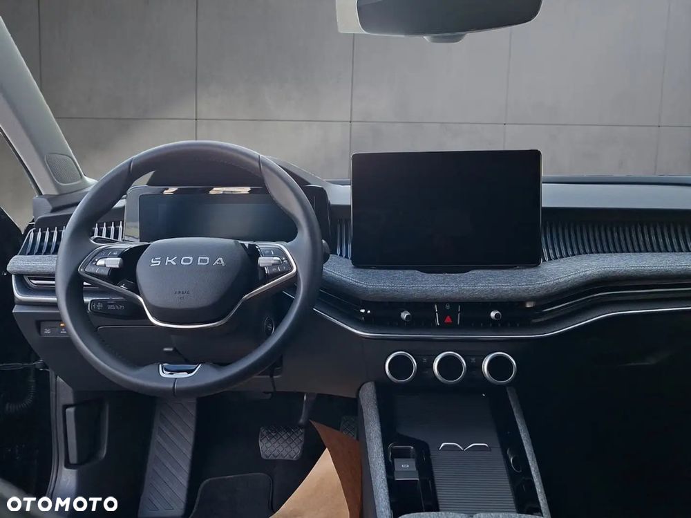 Skoda Superb 1.5 TSI mHEV Selection DSG - 10