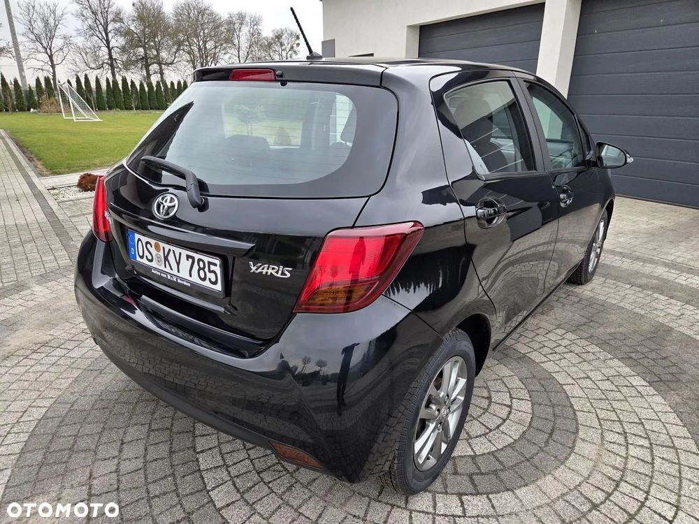 Toyota Yaris - 7