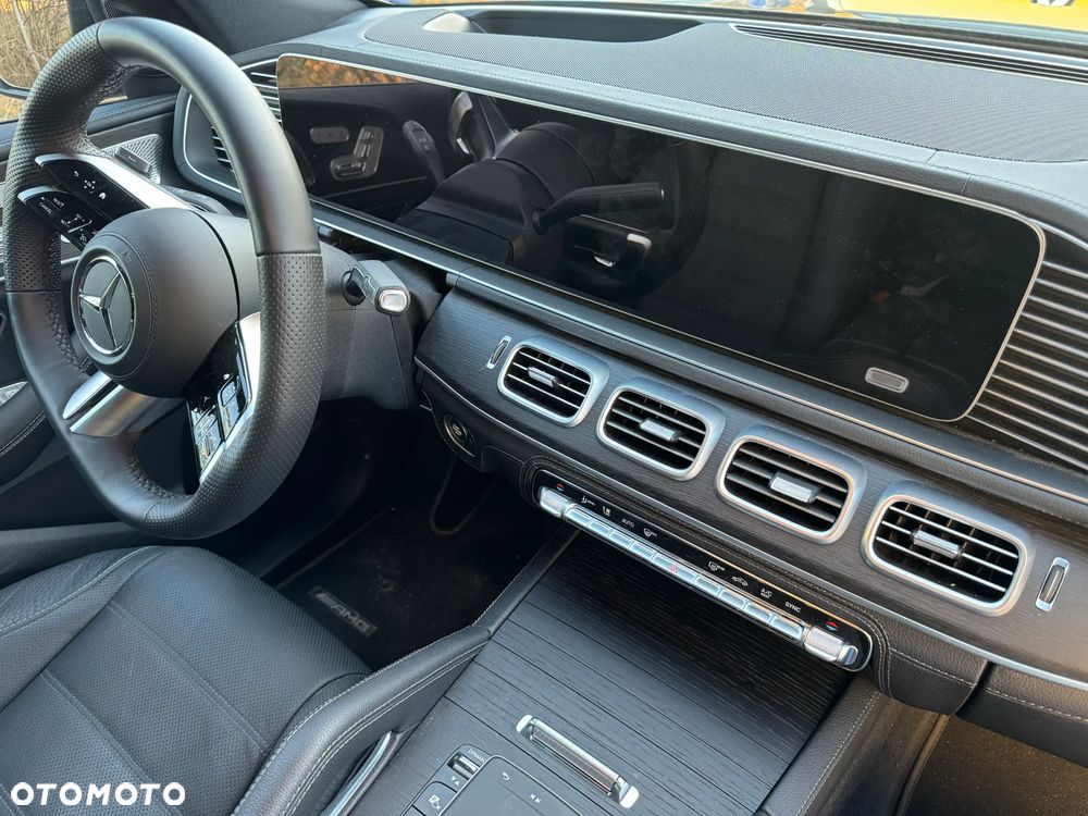 Mercedes-Benz GLS - 15